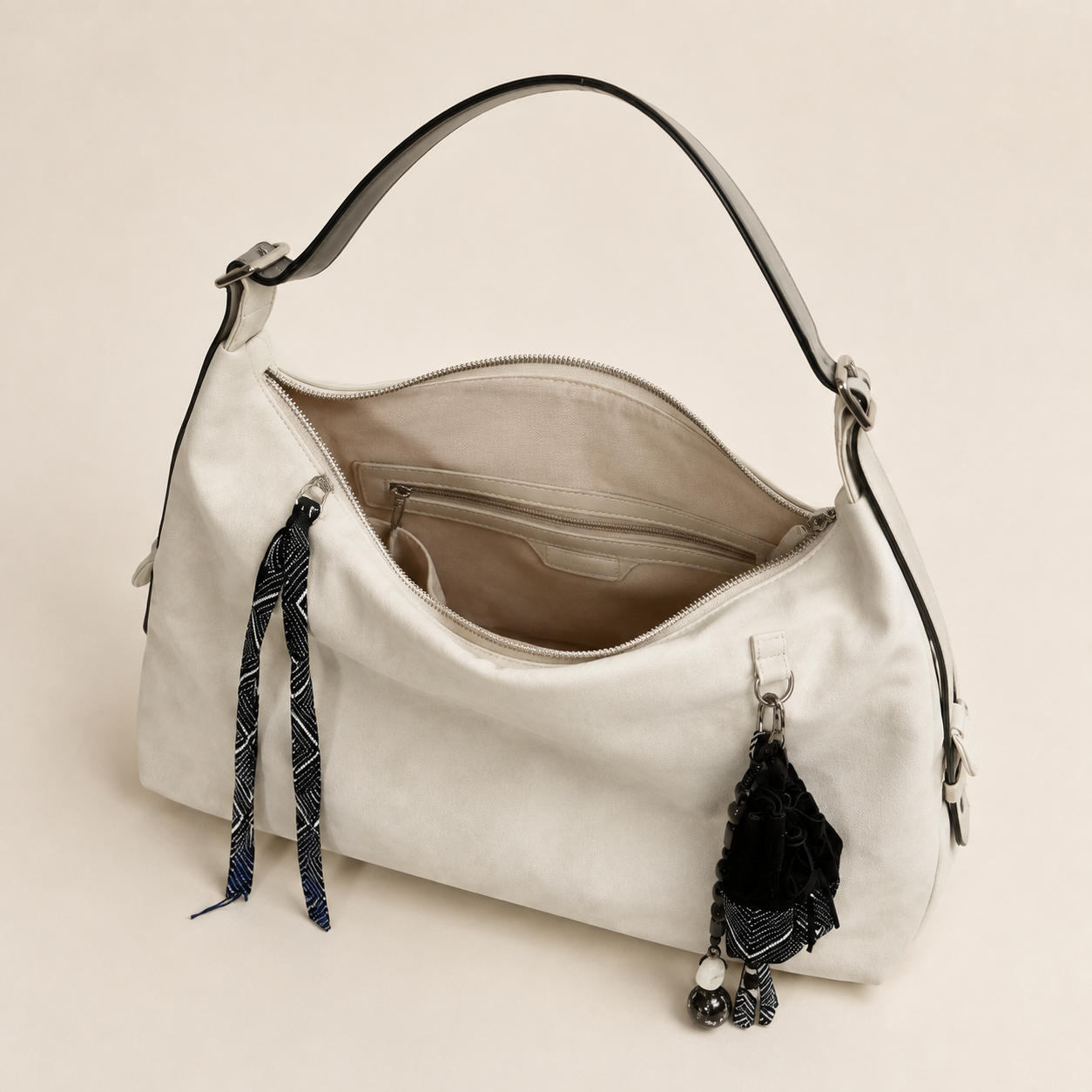 Riverline Hobo Bag detail 4